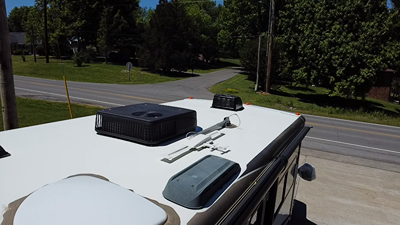 2011 WINNEBAGO ASPECT photo 5