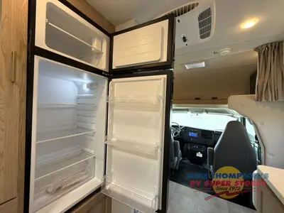 2027 Thor Motor Coach Chateau photo 23