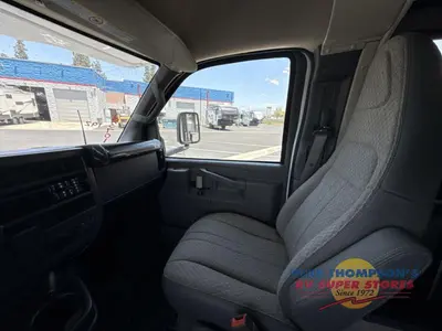 2027 Thor Motor Coach Chateau photo 12