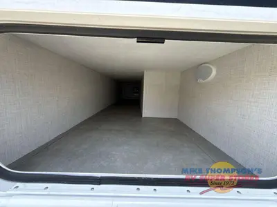 2027 Thor Motor Coach Chateau photo 37