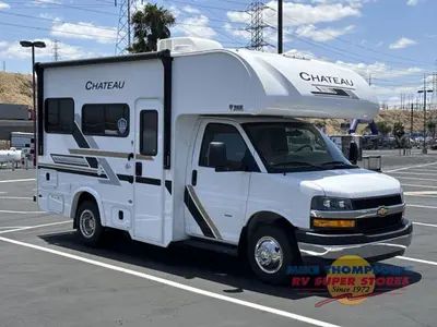 New 2027 Thor Motor Coach Chateau 19Z