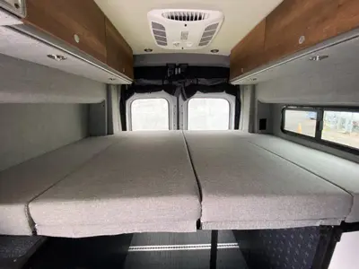 2023 Storyteller Overland Storyteller Overland photo 25