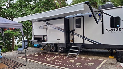 Used 2020 Crossroads Sunset Trail 285CK