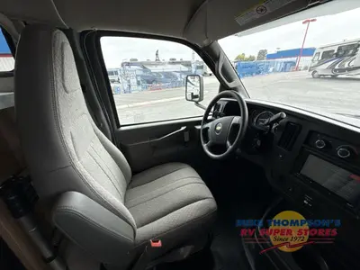 2027 Thor Motor Coach Chateau photo 11