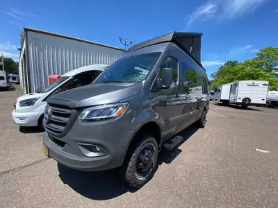 2026 Storyteller Overland Storyteller Overland photo 4