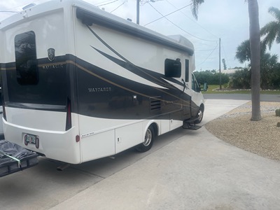 2023 TIFFIN MOTORHOMES WAYFARER photo 2