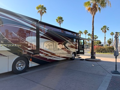 2015 TIFFIN MOTORHOMES PHAETON photo 7