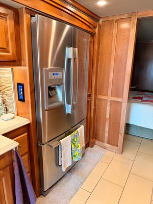 2015 TIFFIN MOTORHOMES PHAETON photo 14