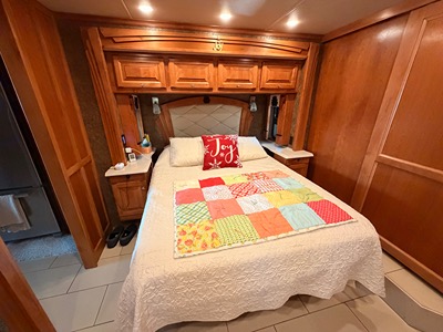 2015 TIFFIN MOTORHOMES PHAETON photo 20