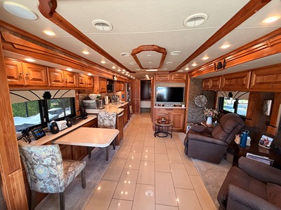 2015 TIFFIN MOTORHOMES PHAETON photo 8