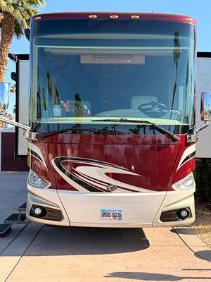 2015 TIFFIN MOTORHOMES PHAETON photo 5