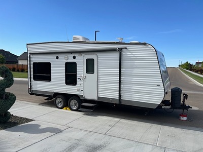 Used 2014 Forest River Stealth SS1913
