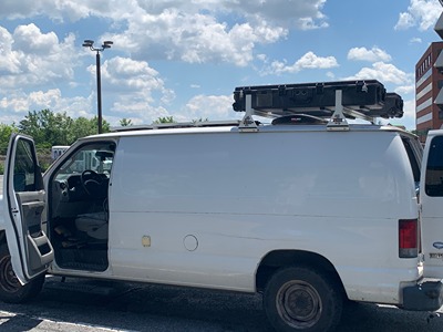 2011 FORD ECONOLINE 150 photo 10