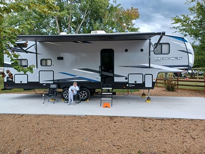 Used 2021 Forest River Cherokee Arctic Wolf 287BH