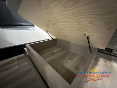2027 Grand Design Reflection 100 Series photo 30