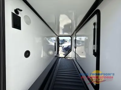 2027 Winnebago Ekko photo 36
