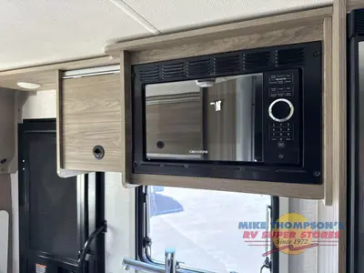 2027 Winnebago Ekko photo 19