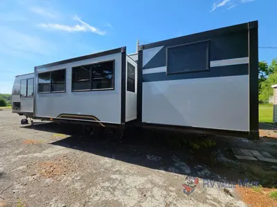 2027 Forest River RV Vibe photo 3