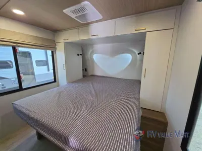 2027 Forest River RV Vibe photo 24
