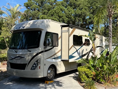 2016 THOR MOTOR COACH A C E photo 10