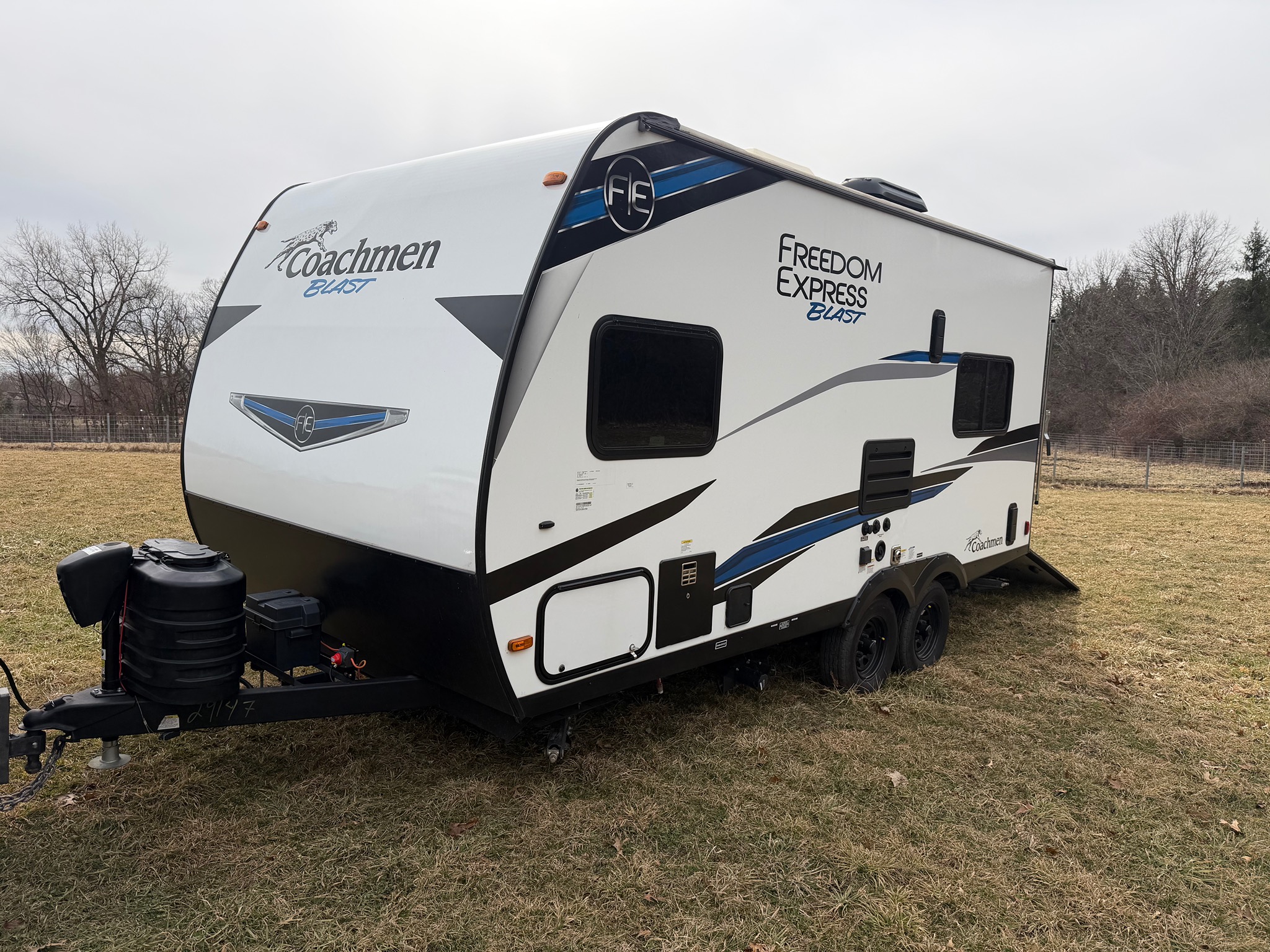 2024 COACHMEN FREEDOM EXPRESS exterior