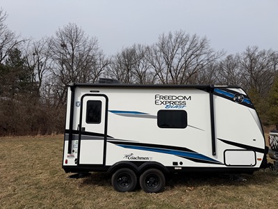 2024 COACHMEN FREEDOM EXPRESS photo 6