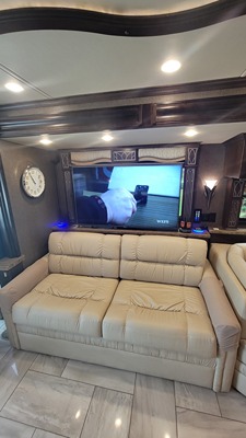 2017 TIFFIN MOTORHOMES ALLEGRO BUS photo 4