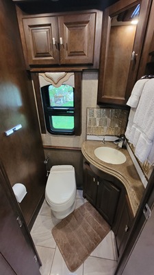 2017 TIFFIN MOTORHOMES ALLEGRO BUS photo 6