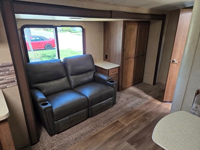 2015 CRUISER RV CORP FUN FINDER photo 5