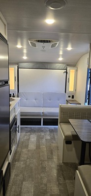 2022 FOREST RIVER R-POD photo 9
