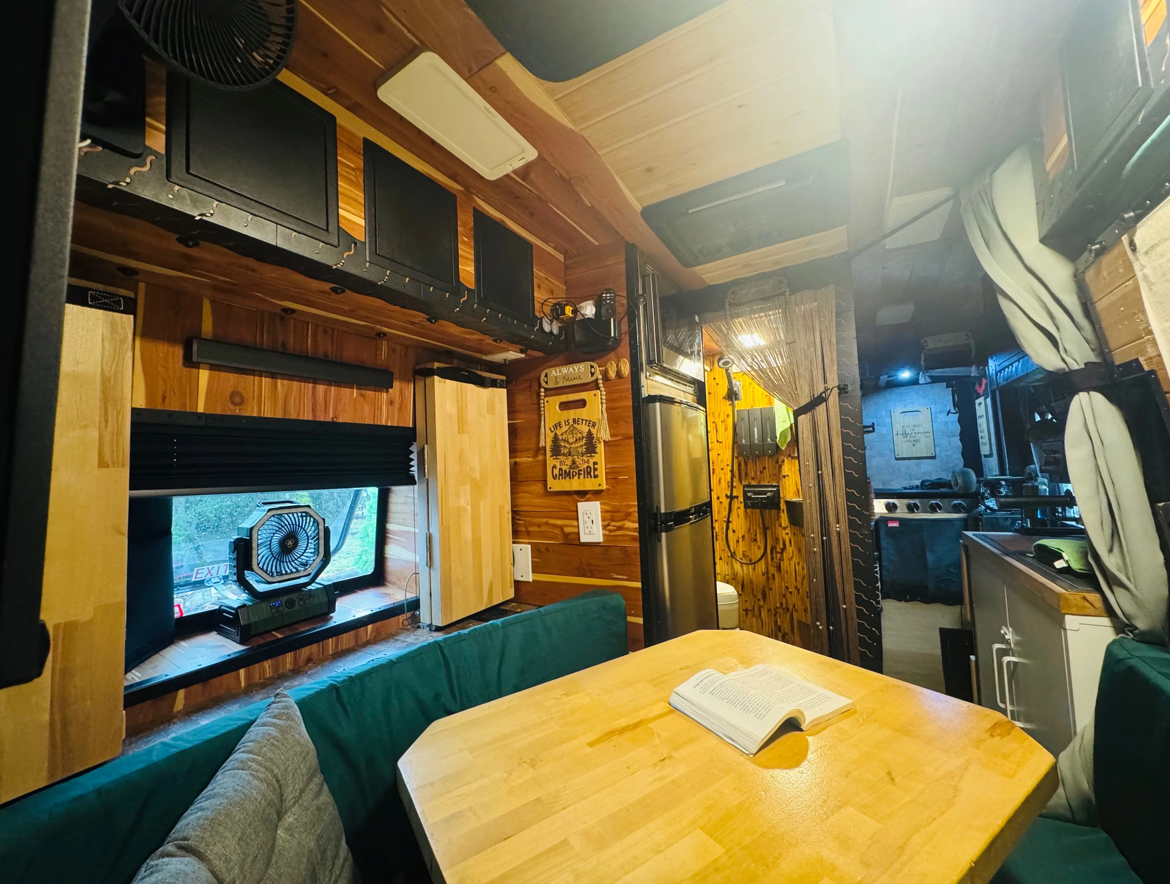 2021 RAM PROMASTER exterior