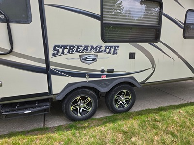 2015 GULF STREAM STREAMLITE photo 2
