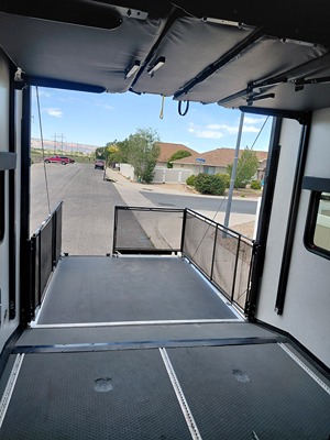 2022 ALLIANCE RV VALOR photo 9