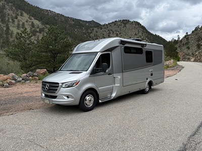 Used 2022 Leisure Travel Unity U24MB