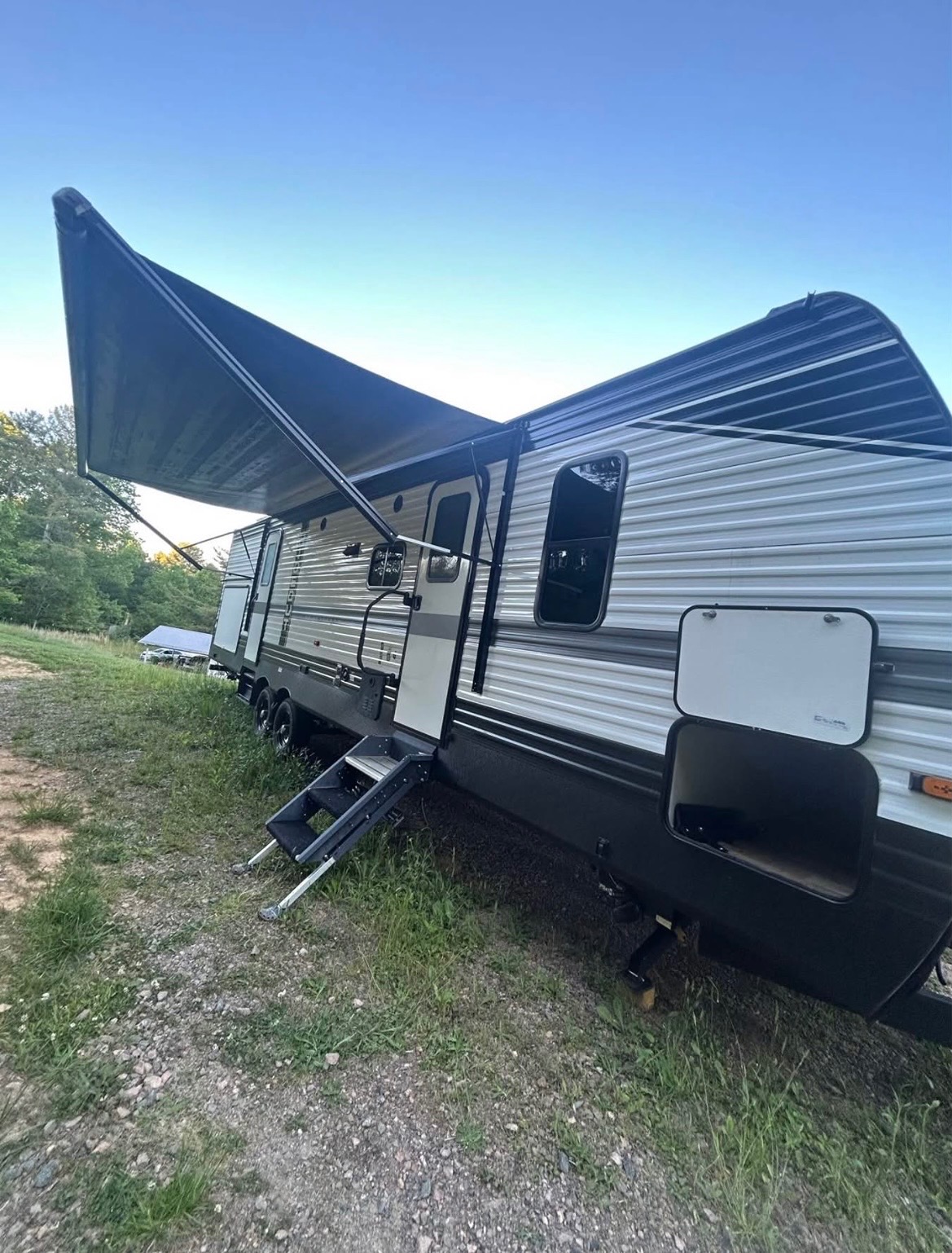 2023 KEYSTONE HIDEOUT exterior