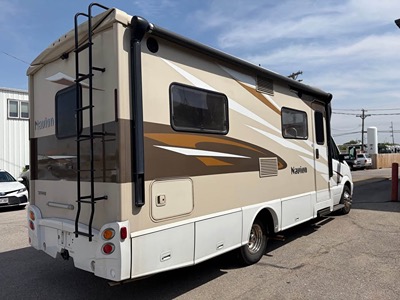 2016 WINNEBAGO NAVION photo 10