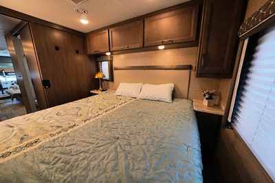 2023 THOR MOTOR COACH FREEDOM TRAVELER photo 8