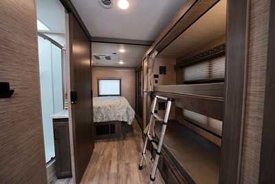 2023 THOR MOTOR COACH FREEDOM TRAVELER photo 7