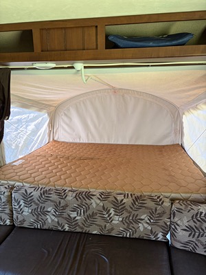 2015 JAYCO JAY FEATHER photo 10
