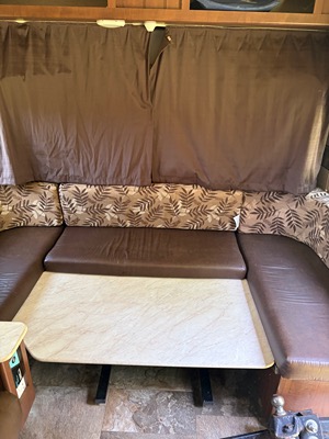 2015 JAYCO JAY FEATHER photo 3