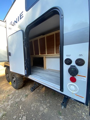 2021 WINNEBAGO MICRO MINNIE photo 9