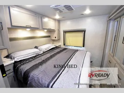 2023 Thor Motor Coach Hurricane photo 22