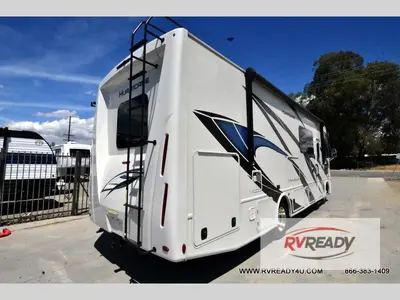 2023 Thor Motor Coach Hurricane photo 5