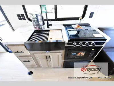 2026 Forest River RV Cherokee Grey Wolf photo 10