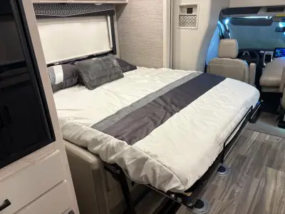 2021 THOR MOTOR COACH GEMINI AWD photo 3