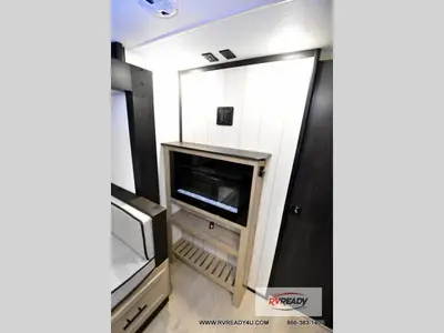 2026 Forest River RV Cherokee Grey Wolf Black Label photo 17