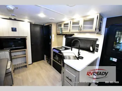 2026 Forest River RV Cherokee Grey Wolf Black Label photo 9