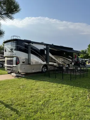 2021 TIFFIN MOTORHOMES ALLEGRO RED photo 4