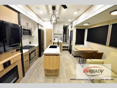 2026 Forest River RV Sandpiper photo 7