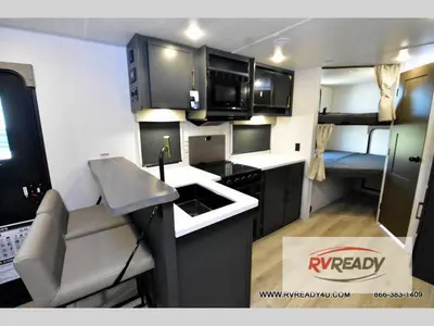 2027 Forest River RV Surveyor Legend photo 9